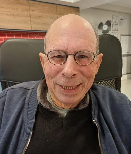 Mel Chaitowitz, estate agent