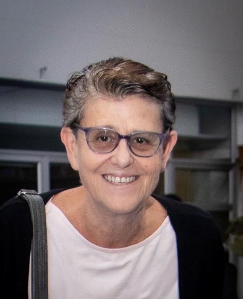 Louise Maranz, estate agent