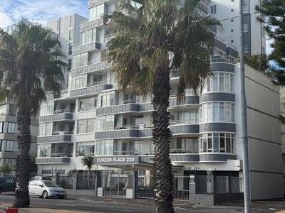 Apartment / Flat For Rent in Sea Point, Cape Town