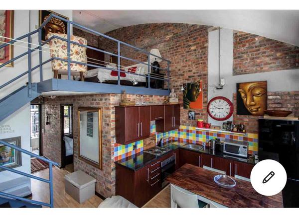 Apartment / Flat For Rent in Sea Point, Cape Town