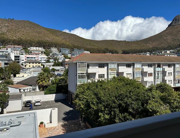 Apartment / Flat For Rent in Sea Point, Cape Town
